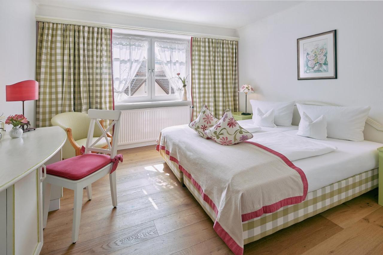 Romantik Hotel & Restaurant Hirsch Зонненбюль Экстерьер фото